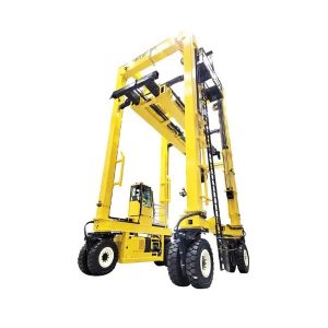 Combilift SC Straddle Carrier